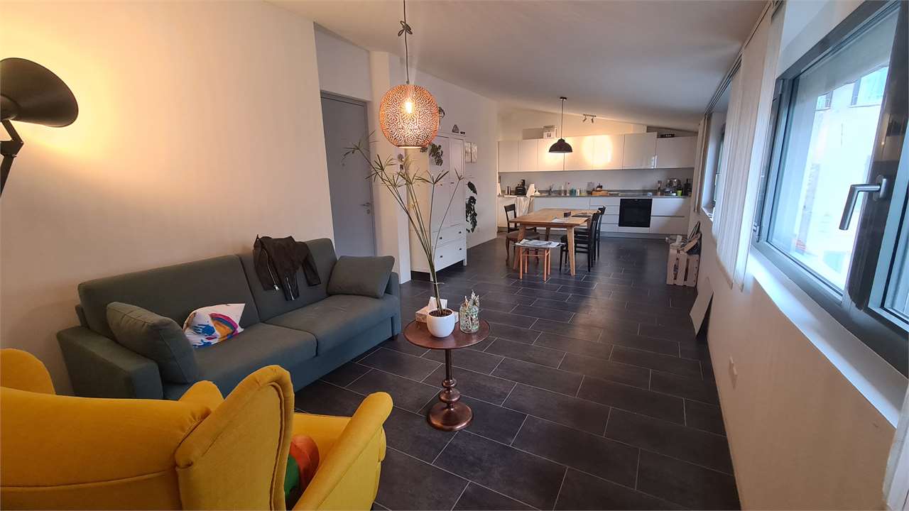 Bild ROVIO NUCLEO: GROSSES UND EINDRUCKSVOLLES 4.5 ZIMMER