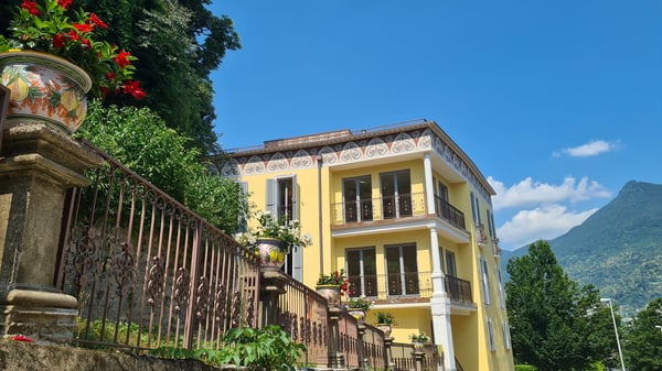 PRESTIGIOSA NUOVA VILLA DI LUSSO 2