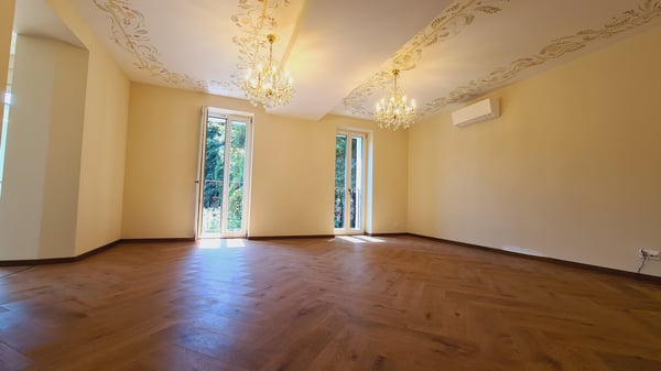 PRESTIGIOSA NUOVA VILLA DI LUSSO 9