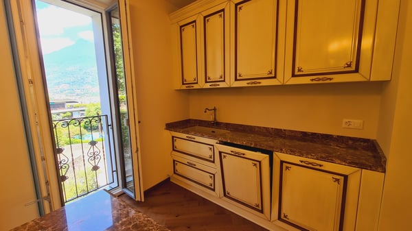 PRESTIGIOSA NUOVA VILLA DI LUSSO 8