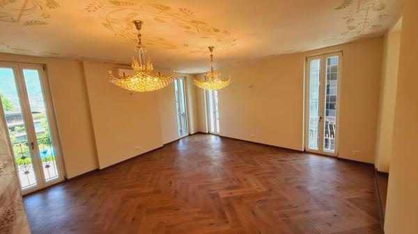 PRESTIGIOSA NUOVA VILLA DI LUSSO 5