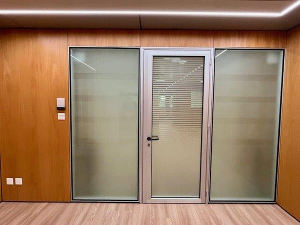 Moderni uffici di 2 locali con vista panoramica a Lugano 5