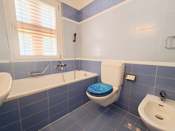 Spazioso appartamento di 1.5 locali all'ultimo piano 10