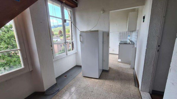 BELLA CASA DI NUCLEO DA RIATTARE 7