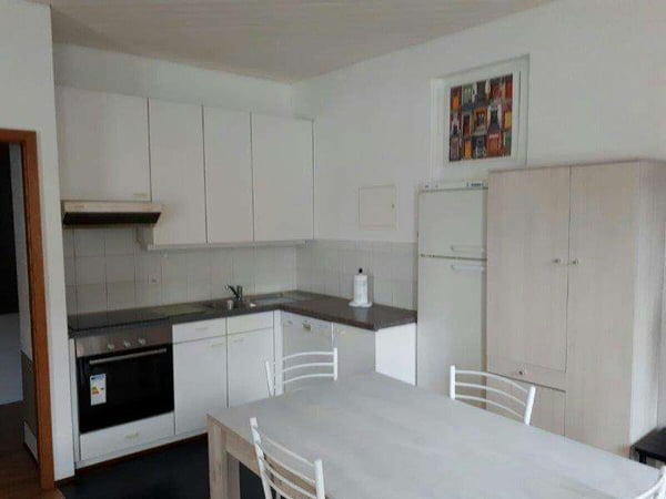 MENDRISIO-CAPOLAGO: PALAZZINA A REDDITO 11