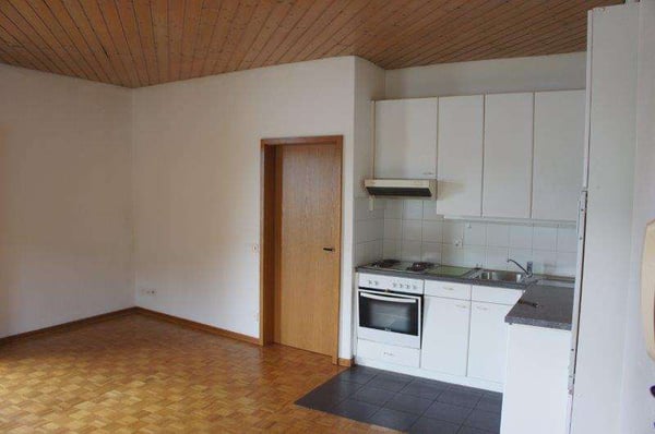 MENDRISIO-CAPOLAGO: PALAZZINA A REDDITO 6