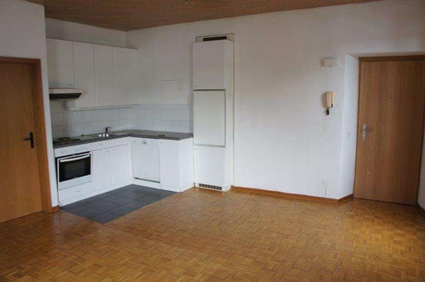 MENDRISIO-CAPOLAGO: PALAZZINA A REDDITO 5