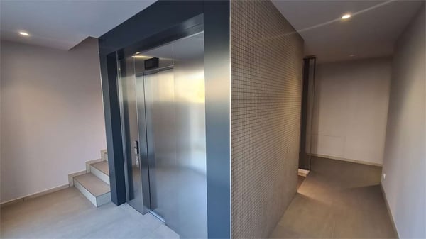 CHIASSO: NUOVO ELEGANTE 1.5 LOC CON AMPIO GIARDINO 8