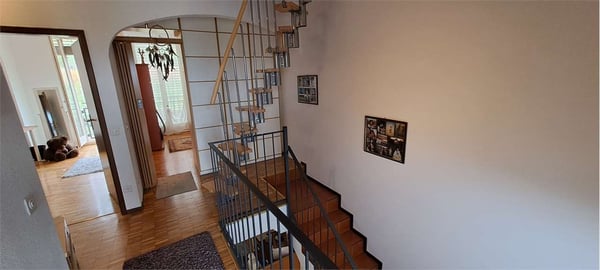 CHIASSO Seseglio: villetta contigua con giardino 12