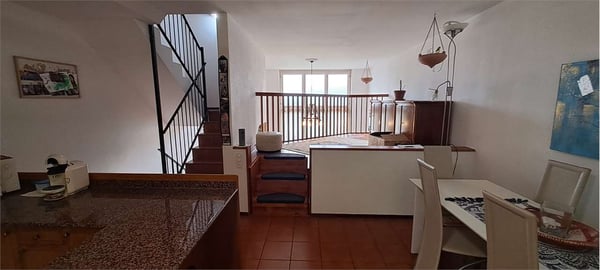 CHIASSO Seseglio: villetta contigua con giardino 9