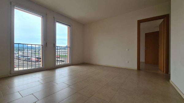 CHIASSO: spazioso attico 1.5 loc. panoramico 13