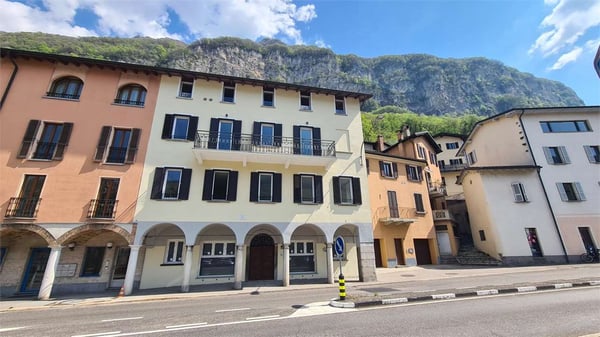 MENDRISIO CAPOLAGO: 3.5 LOC. VISTA LAGO - secondario 8