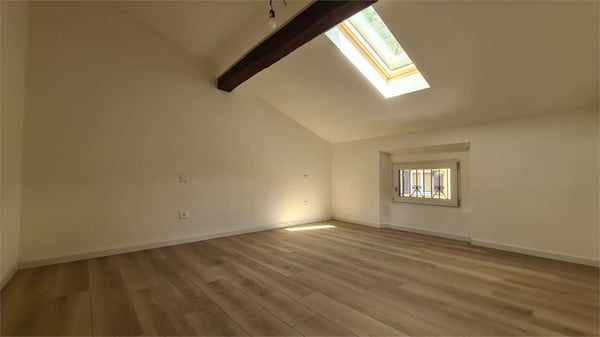 MENDRISIO CAPOLAGO: 3.5 LOC. VISTA LAGO - secondario 6