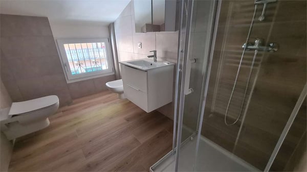 MENDRISIO CAPOLAGO: 3.5 LOC. VISTA LAGO - secondario 7