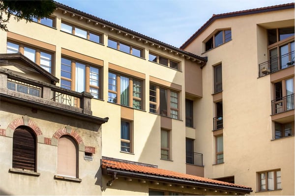 Mendrisio: luminoso 1.5 loc. su due livelli in centro storico 2