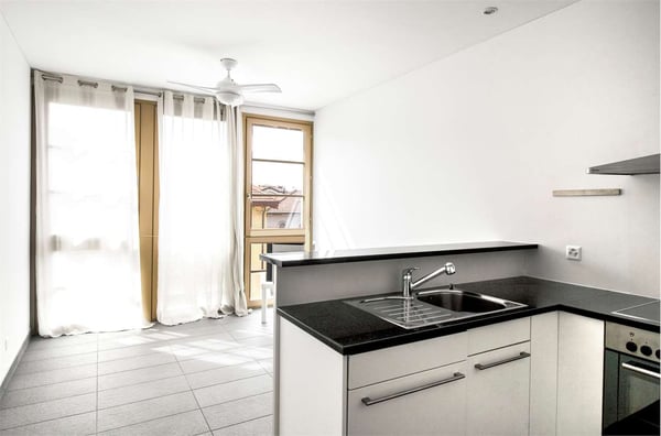 Mendrisio: luminoso 1.5 loc. su due livelli in centro storico 1