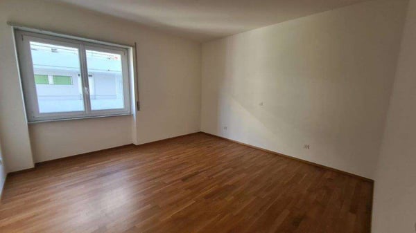 CHIASSO CENTRO: APPARTAMENTI RINNOVATI DA 1.5 A 4.5 LOC. 9