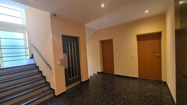 CHIASSO CENTRO: APPARTAMENTI RINNOVATI DA 1.5 A 4.5 LOC. 2