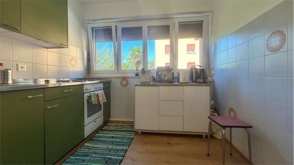 MAGLIASO: LUMINOSO TRILOCALE VICINO AI SERVIZI 10