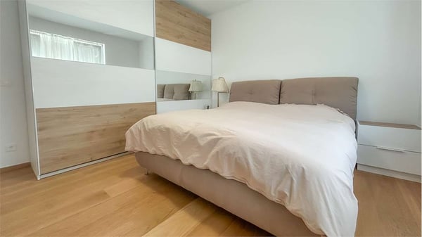 MAGLIASO: LUMINOSO TRILOCALE VICINO AI SERVIZI 13