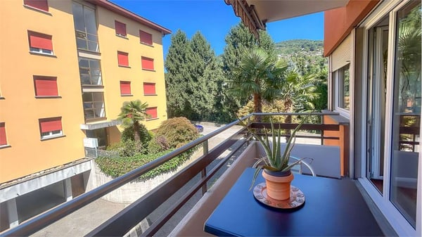 MAGLIASO: LUMINOSO TRILOCALE VICINO AI SERVIZI 8