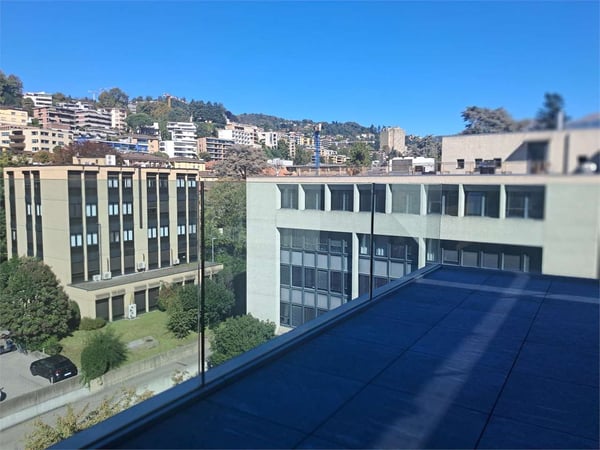 Lugano: moderno monolocale arredato in centro