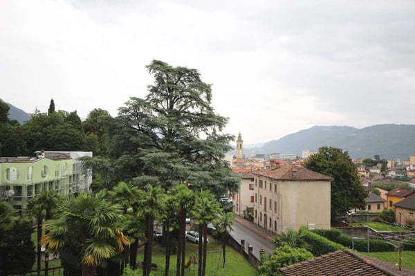 Balerna: rinnovato appartamento con terrazza vicino al centro 9