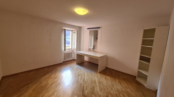 GRANDE PANORAMICA CASA DI NUCLEO 13