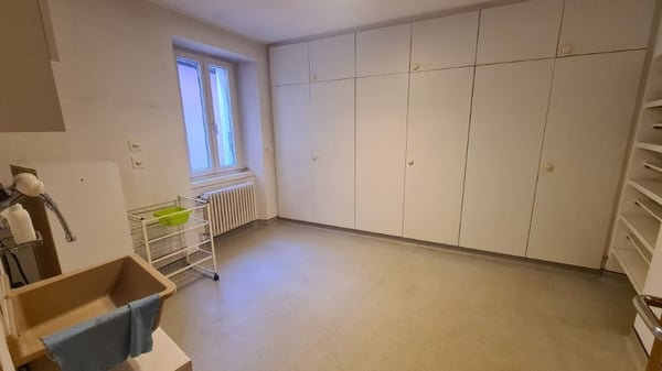 GRANDE PANORAMICA CASA DI NUCLEO 12