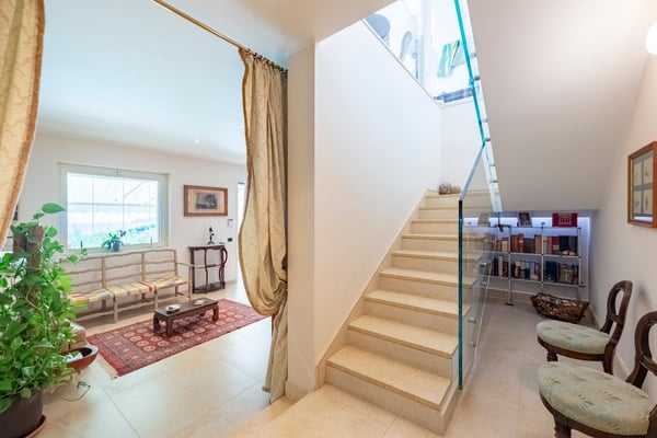 Varazze (ITALIA): elegant villa with a swimming pool, garden, olive grove and garage 5