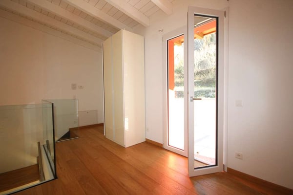 Mendrisio-Capolago: moderno 2,5 loc. duplex nel nucleo 6