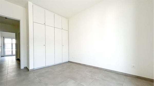 AMPIO 3.5 LOCALI A CASSARATE 6