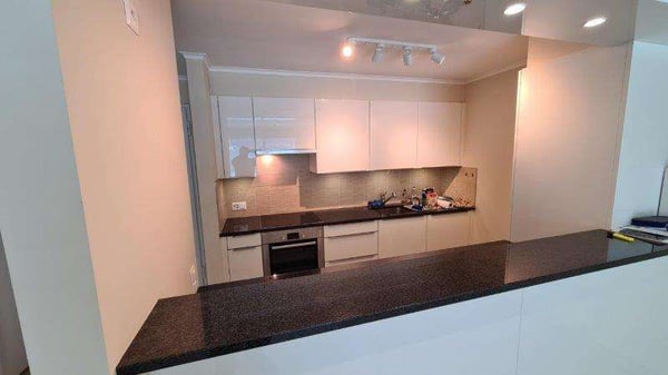 MELANO: SPLENDIDO 2.5 LOC. VISTA LAGO CON TERRAZZA 3