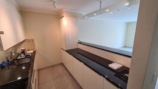 MELANO: SPLENDIDO 2.5 LOC. VISTA LAGO CON TERRAZZA 4