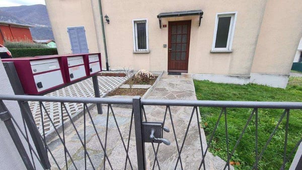 MENDRISIO RANCATE: 4.5 LOC. IN ZONA TRANQUILLA E SOLEGGIATA 4
