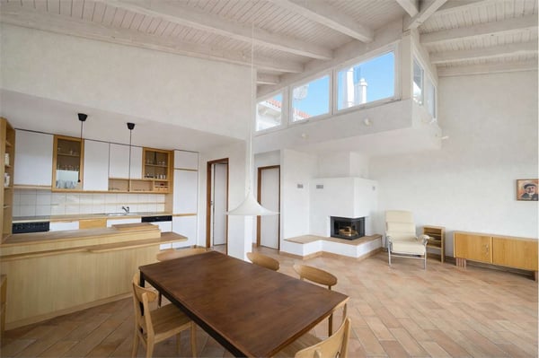 Casa bifamiliare con vista imprendibile a Besazio 7