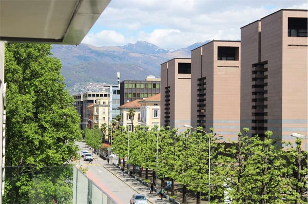Lugano: elegante e moderno appartamento di 1.5 locali in centro 12