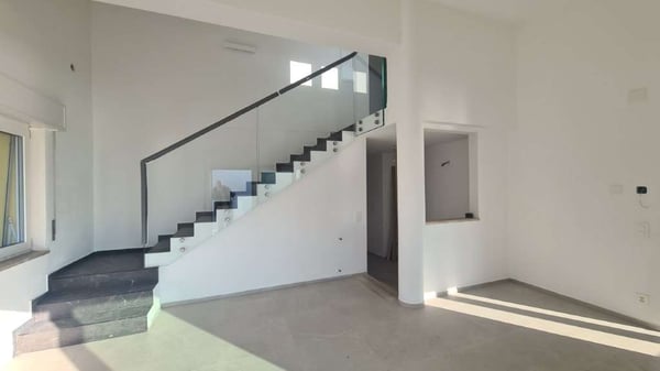 ROVIO: CASA SINGOLA 6.5 LOC. VISTA LAGO 12