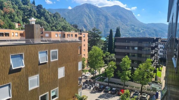 LUGANO CASSARATE: 1.5 loc. ristrutturato in zona Lungolago 1