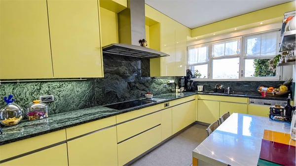 PRESTIGIOSO APPARTAMENTO CON GIARDINO E VISTA LAGO 4