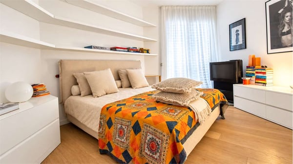 PRESTIGIOSO APPARTAMENTO CON GIARDINO E VISTA LAGO 7
