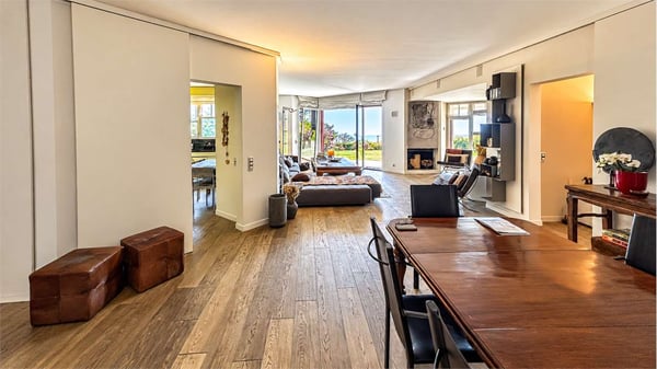 PRESTIGIOSO APPARTAMENTO CON GIARDINO E VISTA LAGO 3