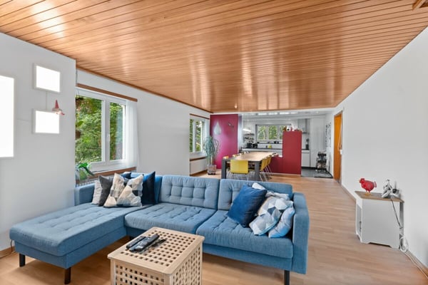 Zweifamilienhaus mit Gewerberäumen 5