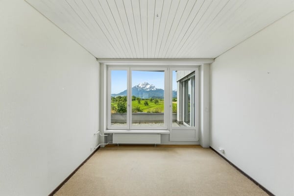 6.5-Zimmer-Terrassenwohnung mit traumhafter Panoramaaussicht 7