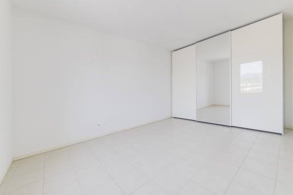 Chiasso – Luminoso appartamento di 2.5 locali con balcone e posteggio in autorimessa 7