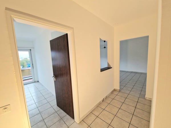 AFFITTASI A SOLDUNO - 1.5 LOCALI IN POSIZIONE STRATEGICA 3