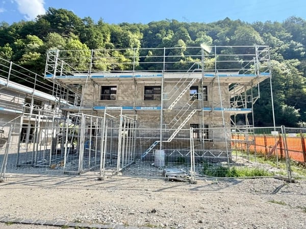 VENDESI A BIGNASCO - NUOVA casa unifamiliare di 5.5 locali con giardino privato Cevio 2