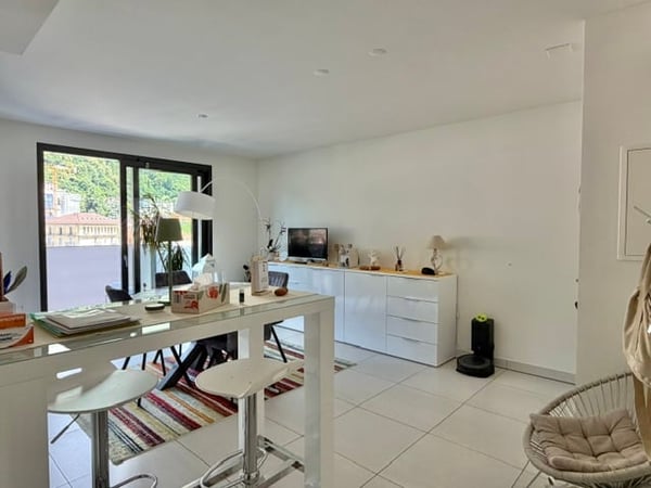 LOCARNO CENTRO - AFFITTASI APPARTAMENTO DI 3.5 LOCALI AL 5 PIANO 4