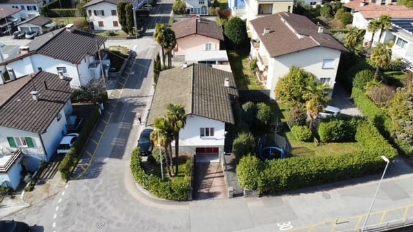 VENDESI A LOSONE - Graziosa casa bifamiliare con possibilità di residenza secondaria 3