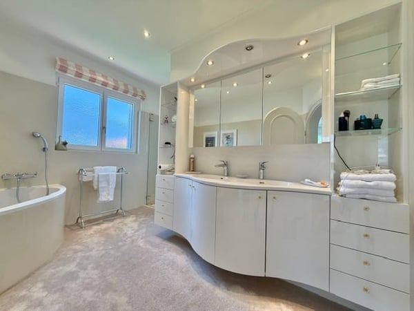 VENDESI AD ASCONA, prestigioso attico di 4.5 locali utilizzabile anche come RESIDENZA SECONDARIA 17